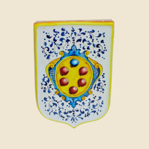 Shield shaped tile cm 25-  cm 18 cote of arms