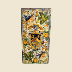 Rectangular tile cm  30 x 15 Cote of arms and cafaggiolo leaves