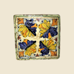 Square tile cm 15 x 15  folk motifs